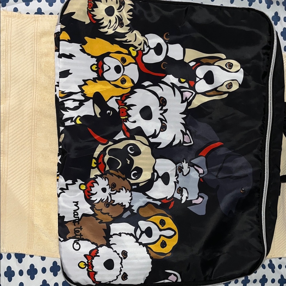Marc Tetro Dogs zip around tote bag NWOT 18x13”